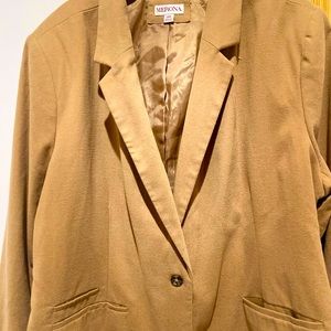 Plus Size 24W stylish and sophisticated addition to your workweek wardrobe